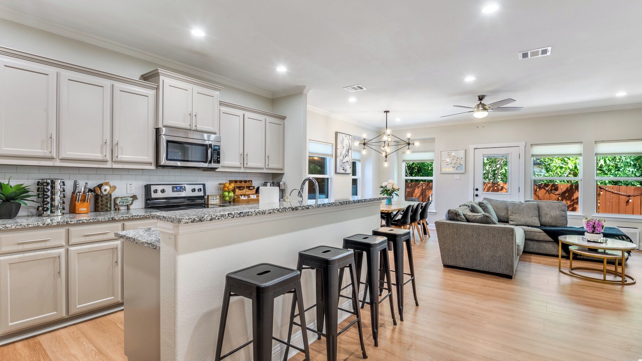 Photo of Kitchen in West Dallas