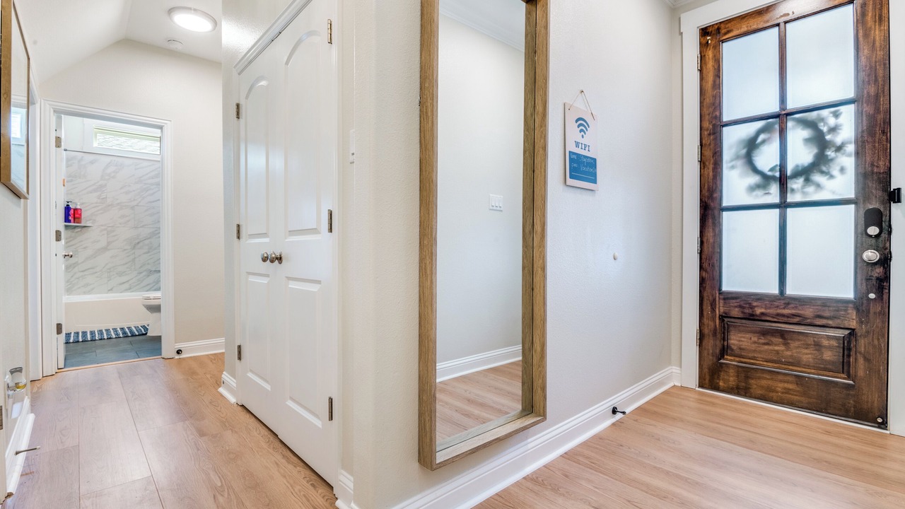 Photo of Bathroom in West Dallas