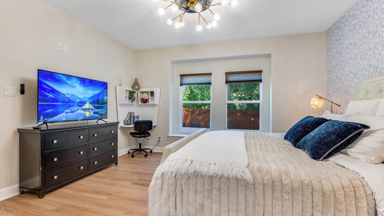 Photo of Bedroom in West Dallas