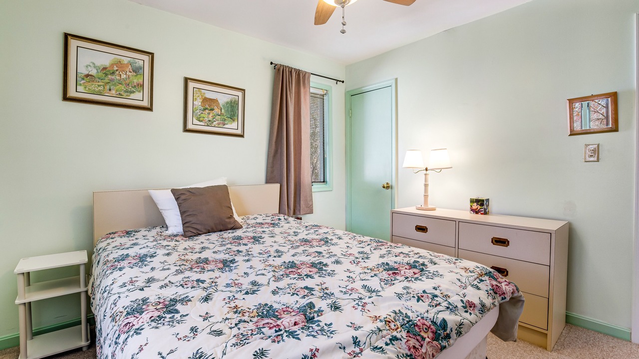 Photo of Bedroom in Bethany Beach