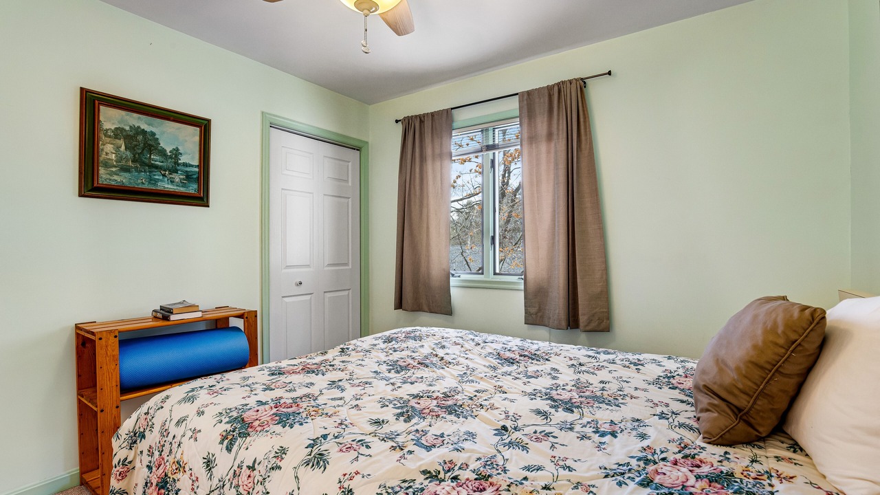 Photo of Bedroom in Bethany Beach