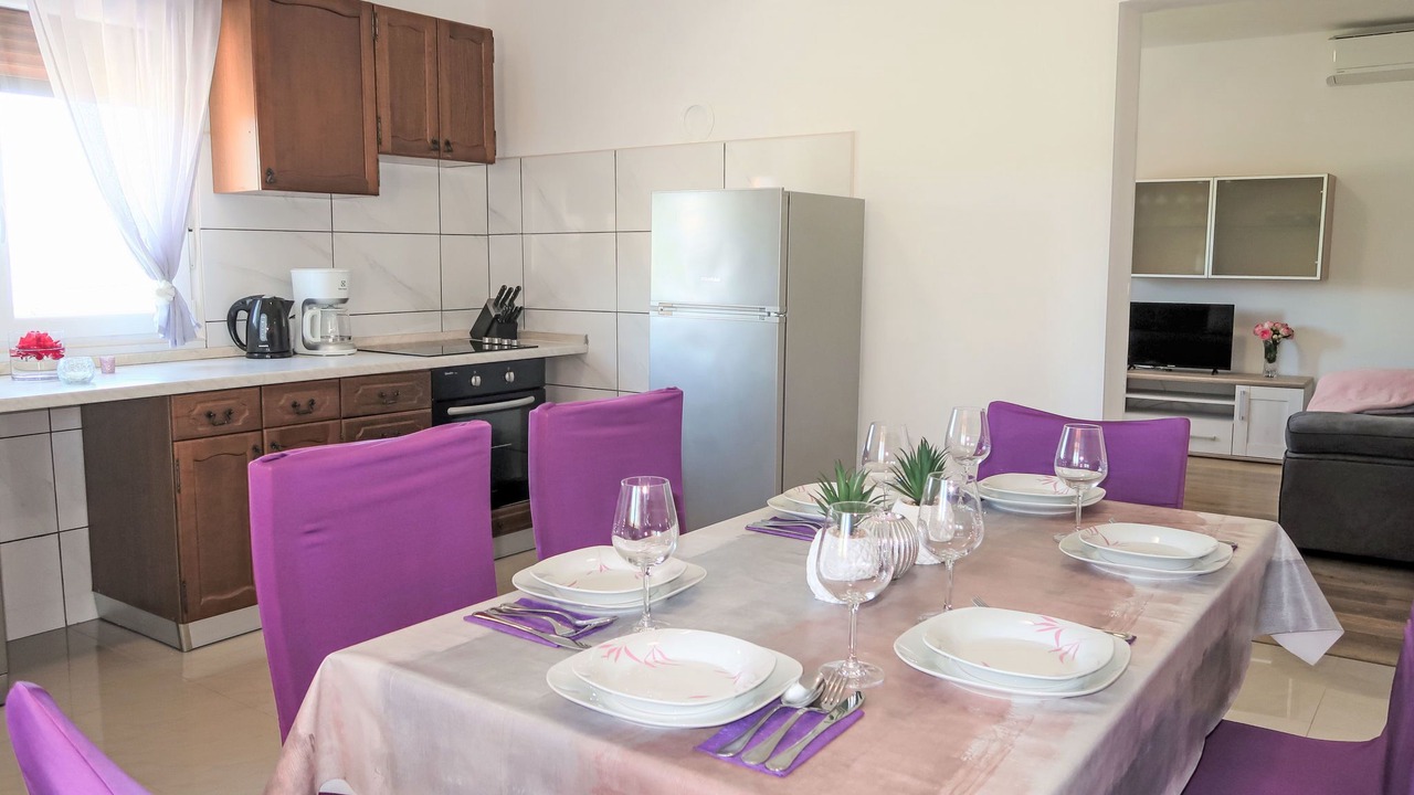 Photo of Bedroom in Pican