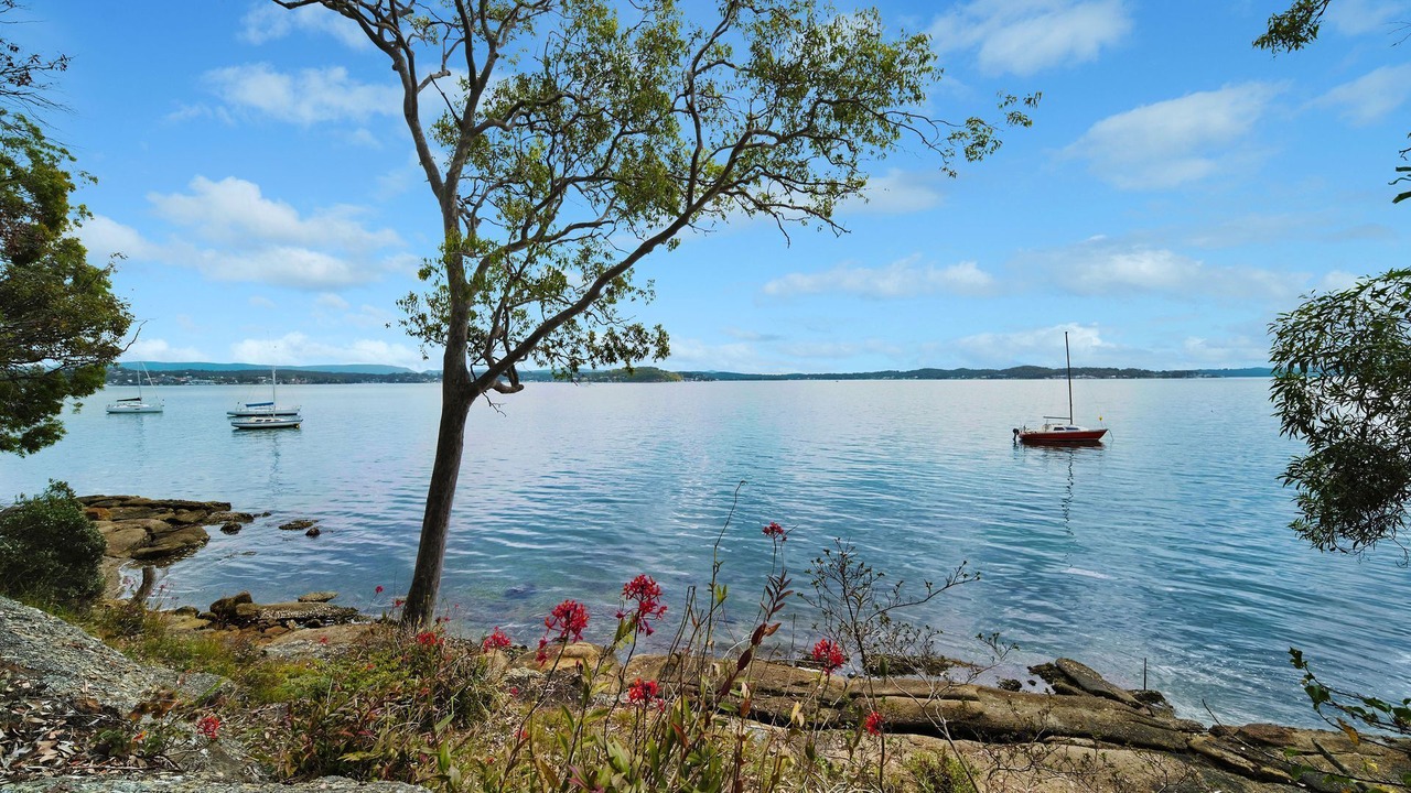 Photo of Others in Wangi Wangi