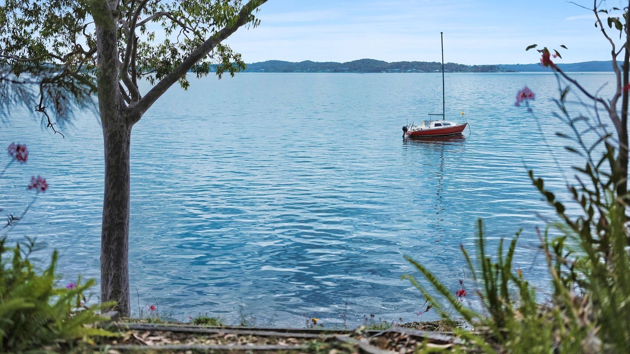 Photo of Others in Wangi Wangi