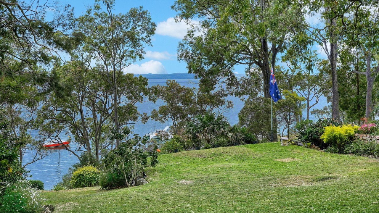 Photo of Others in Wangi Wangi