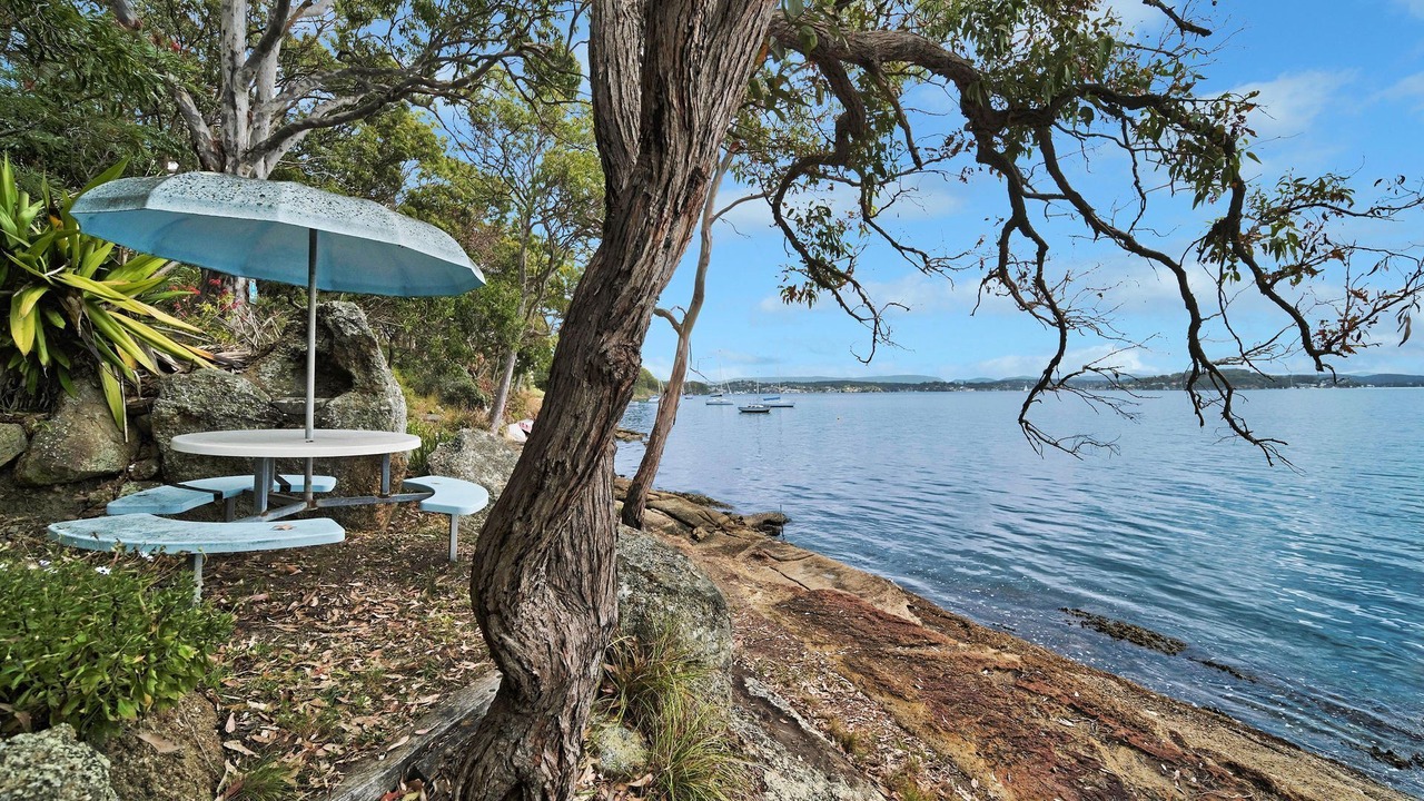 Photo of Others in Wangi Wangi