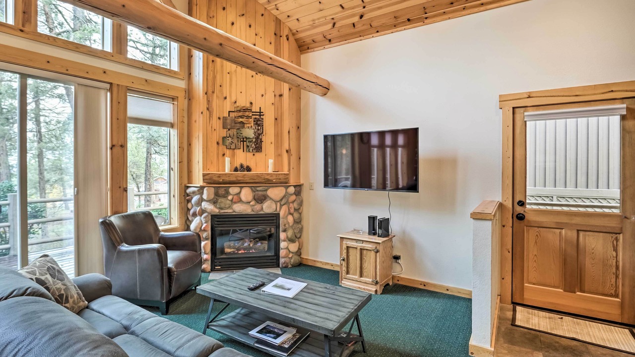 Photo of Bedroom in Klamath Falls