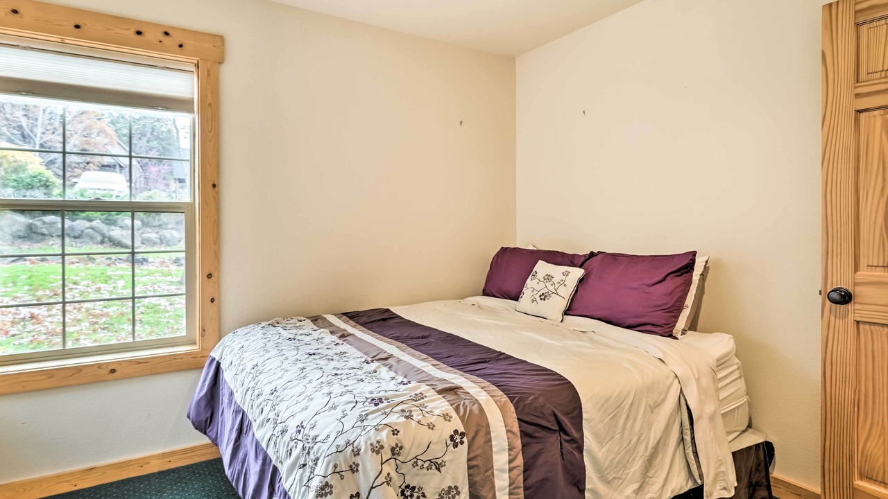 Photo of Others in Klamath Falls