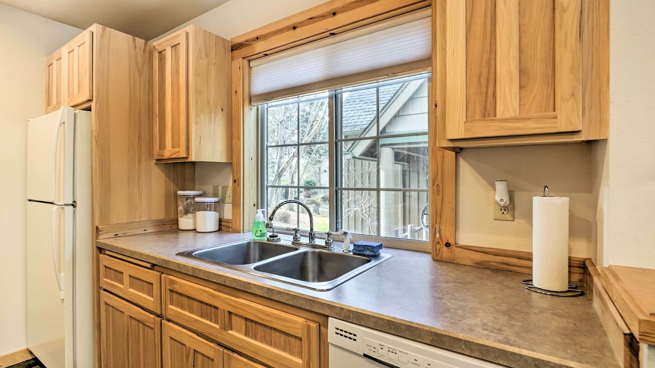 Photo of Others in Klamath Falls