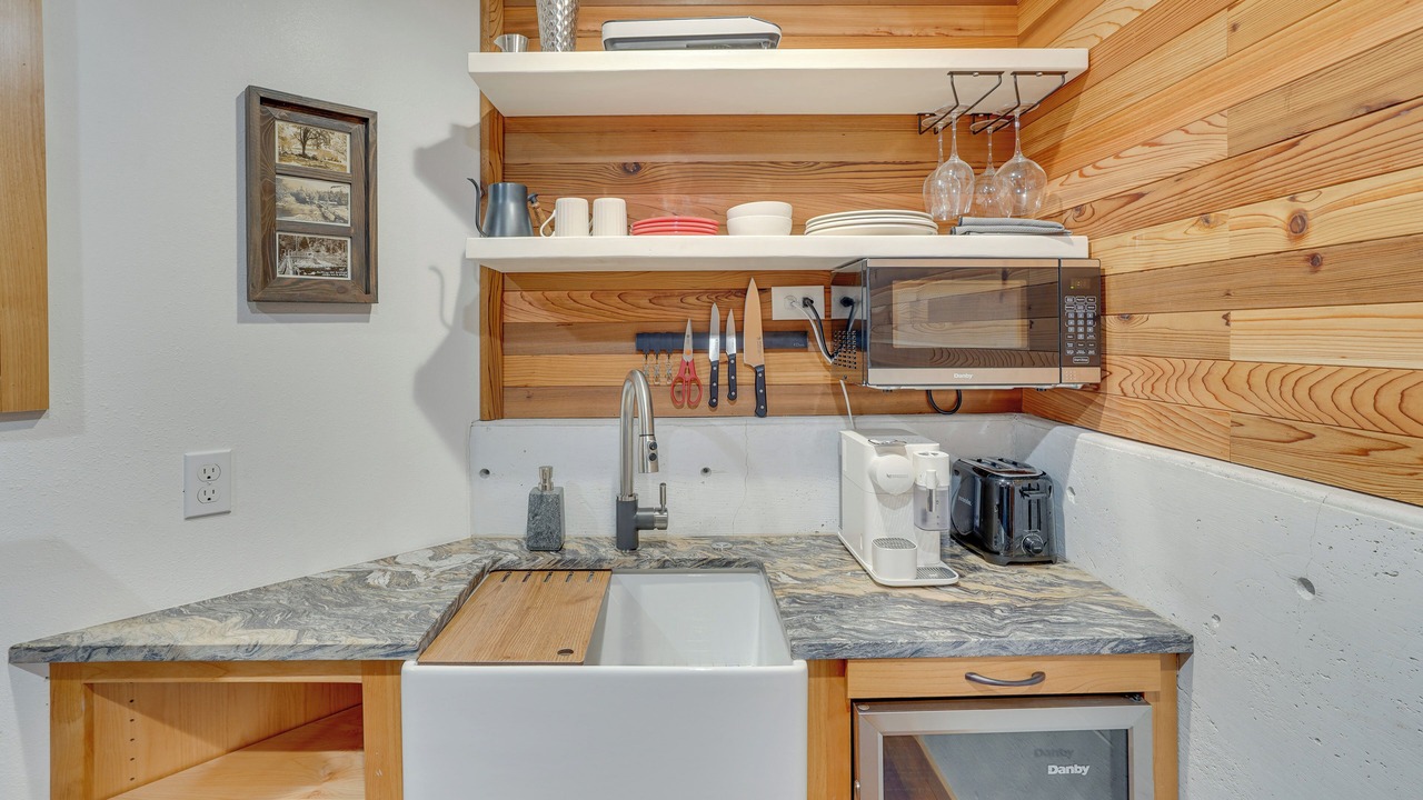 Photo of Kitchen in Belknap Springs