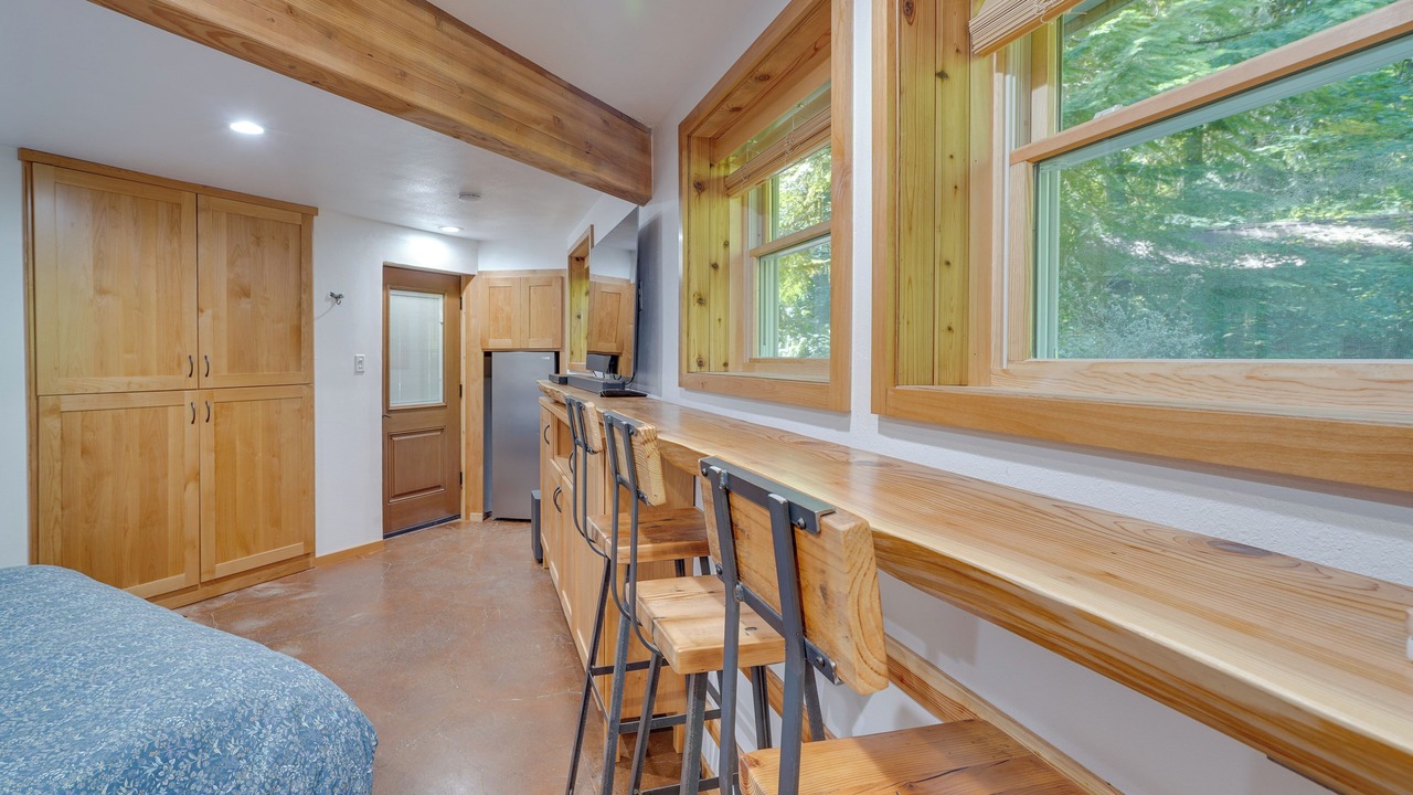 Photo of Bedroom in Belknap Springs