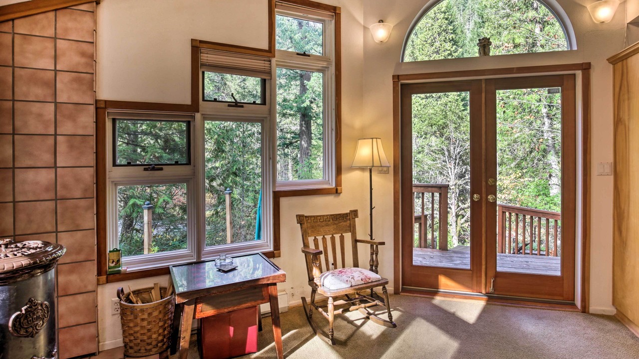 Photo of Bedroom in Belknap Springs