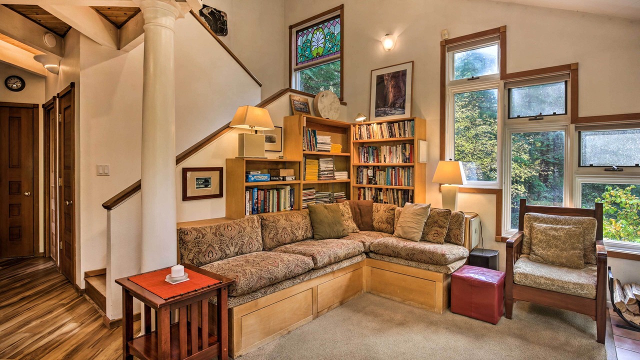 Photo of Bedroom in Belknap Springs