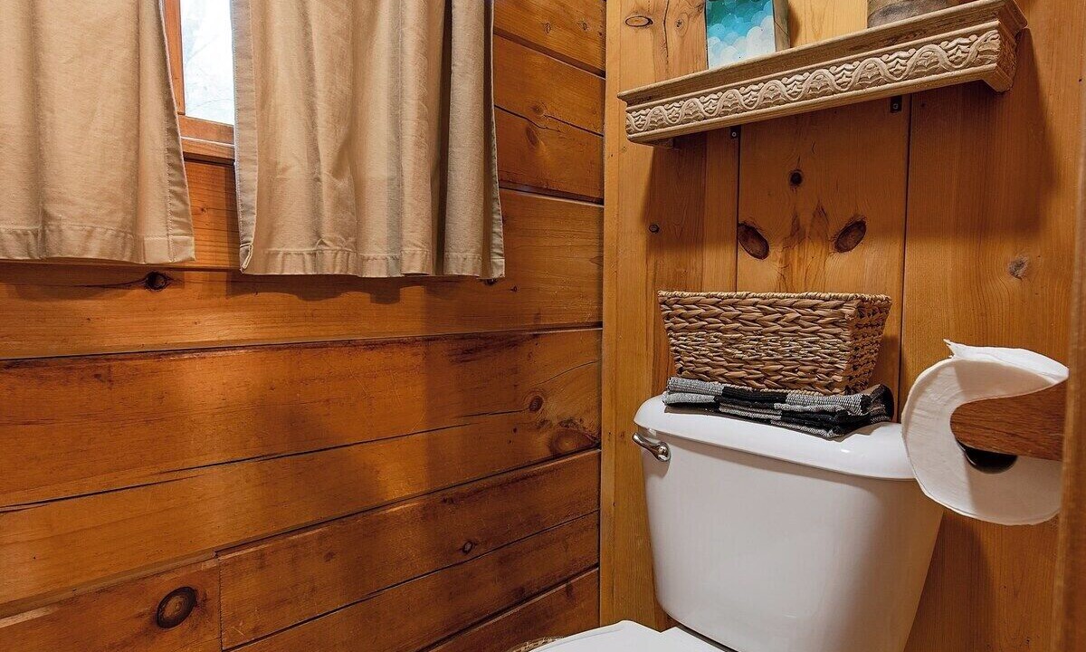 Photo of Bathroom in Benton