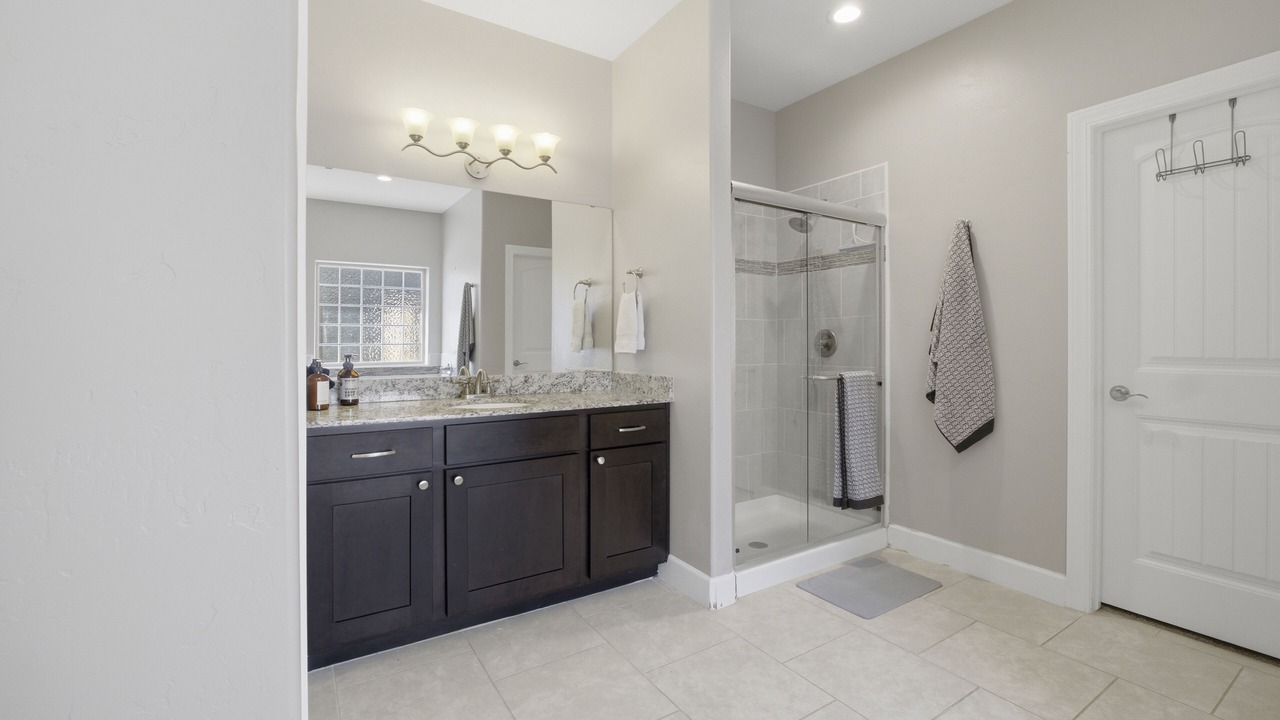 Photo of Bathroom in Alamogordo