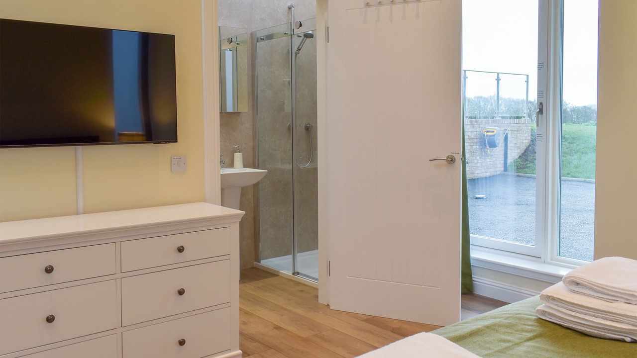 Photo of Others in Linlithgow