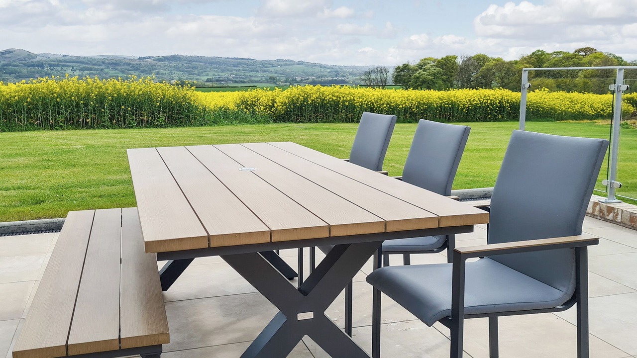 Photo of Others in Linlithgow