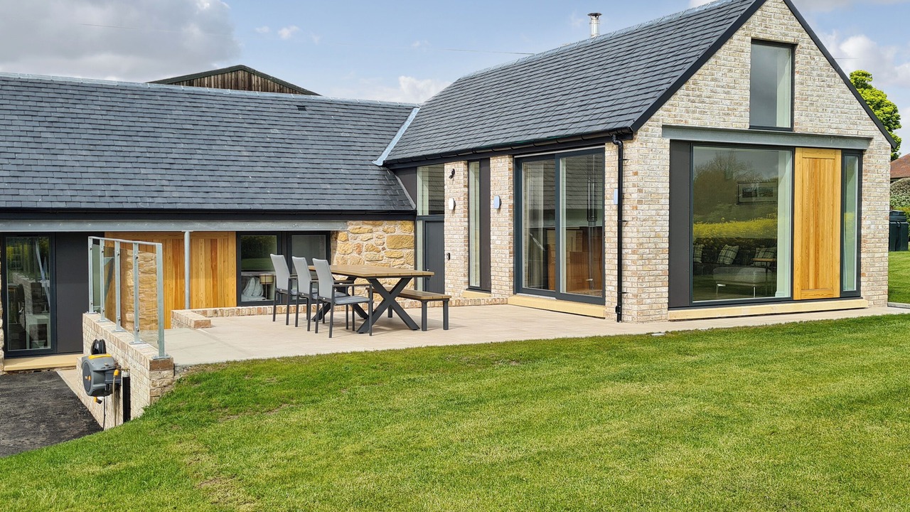 Photo of Others in Linlithgow