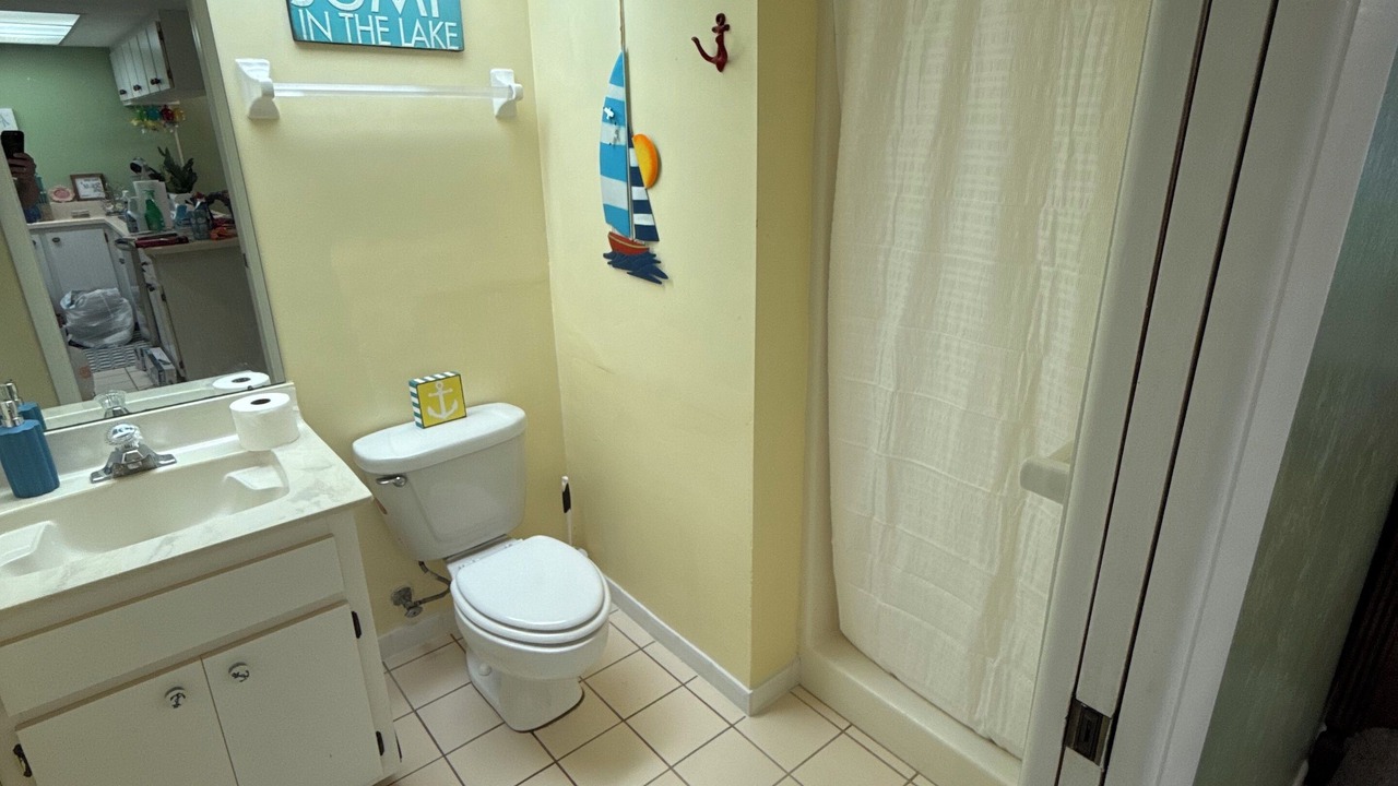 Photo of Bathroom in Clewiston