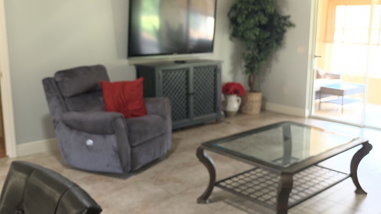 Photo of Livingroom in Virginia Trace