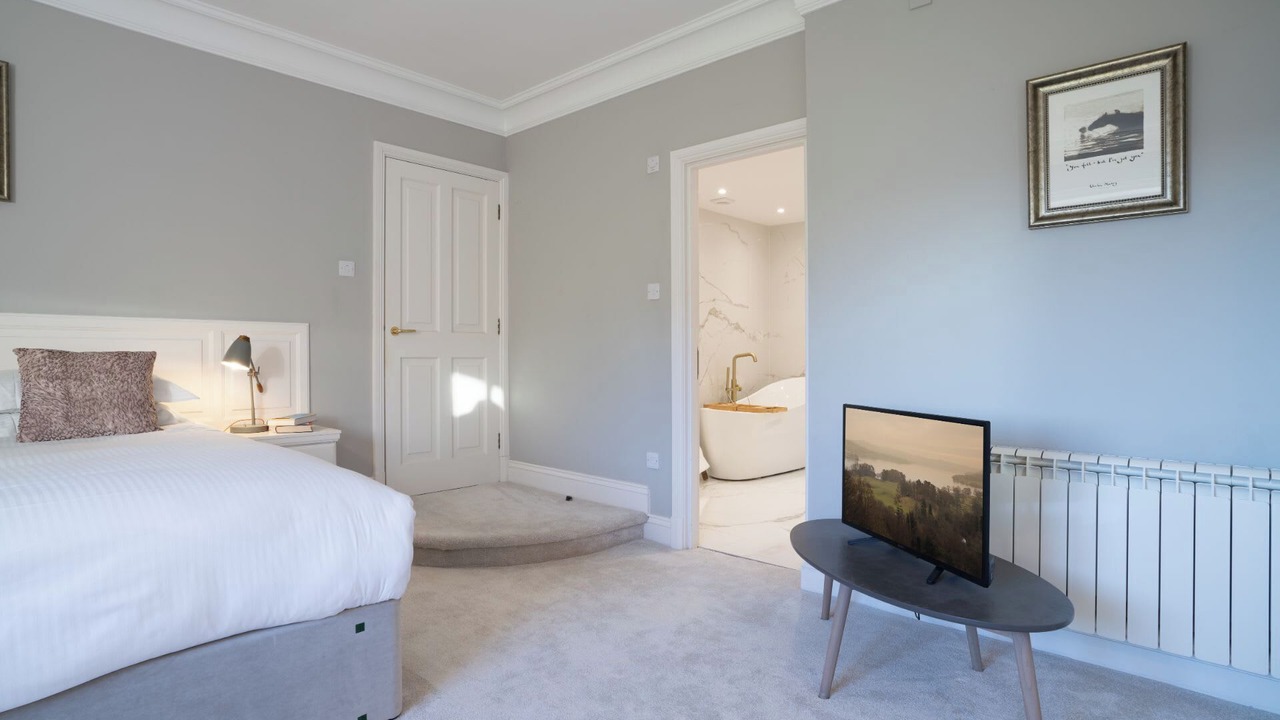 Photo of Others in Waterhead