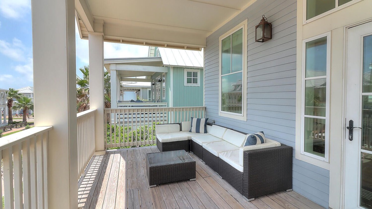 Photo of Bedroom in Cinnamon Shore