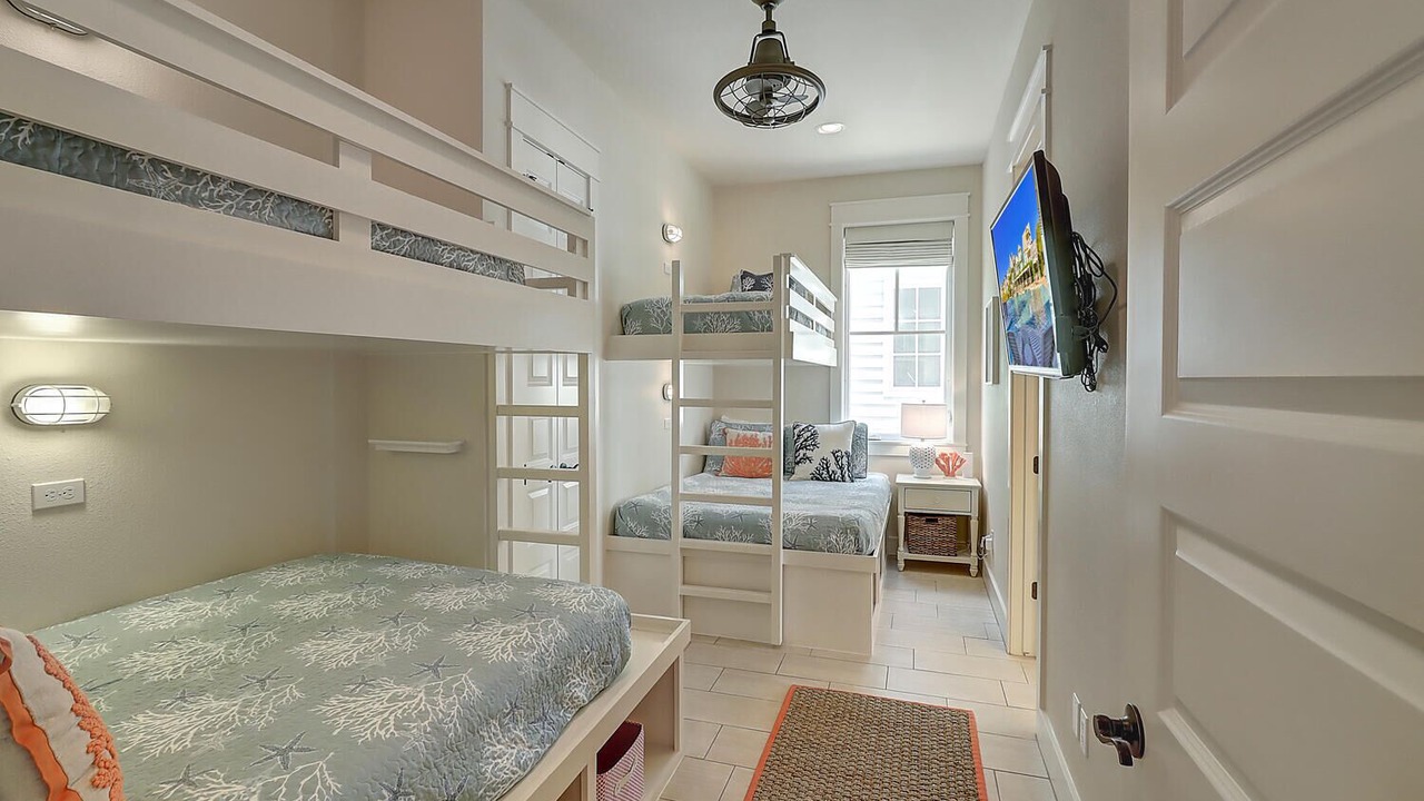 Photo of Bedroom in Cinnamon Shore
