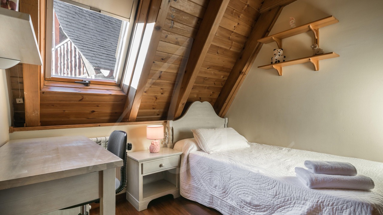 Photo of Bedroom in Salardu