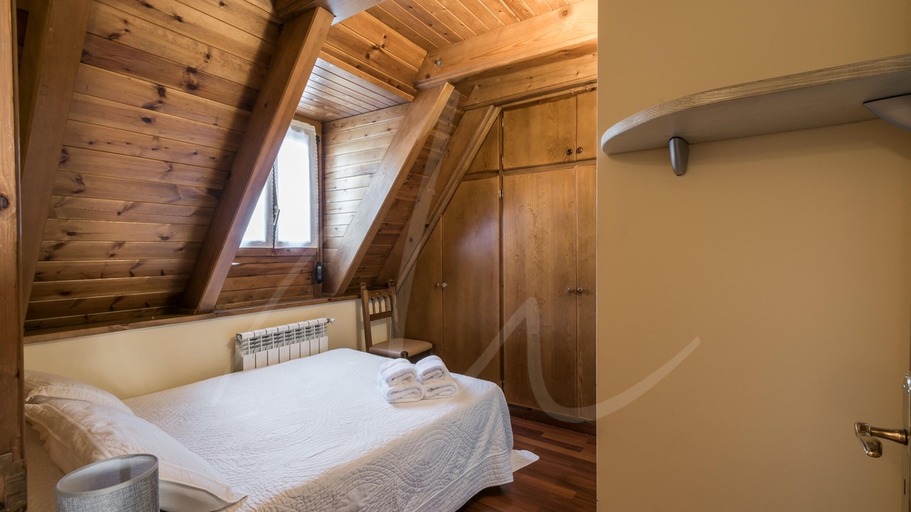 Photo of Bedroom in Salardu