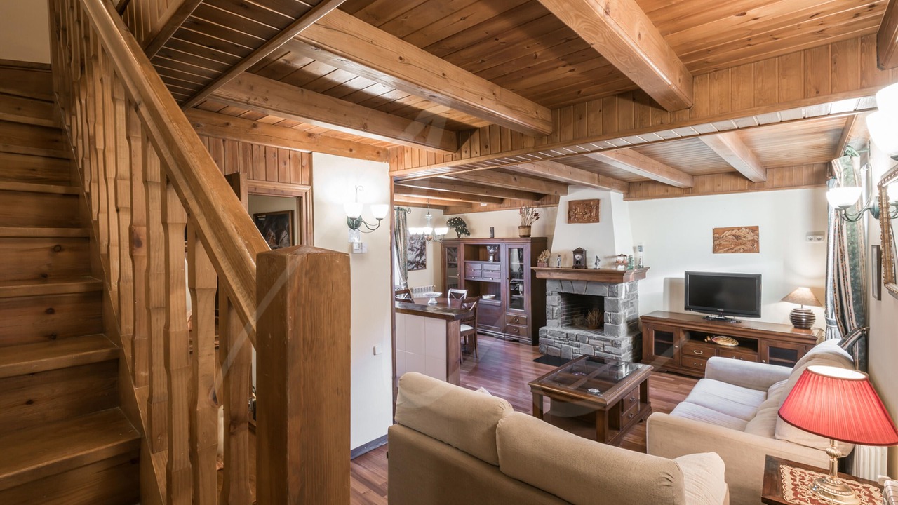 Photo of Livingroom in Salardu