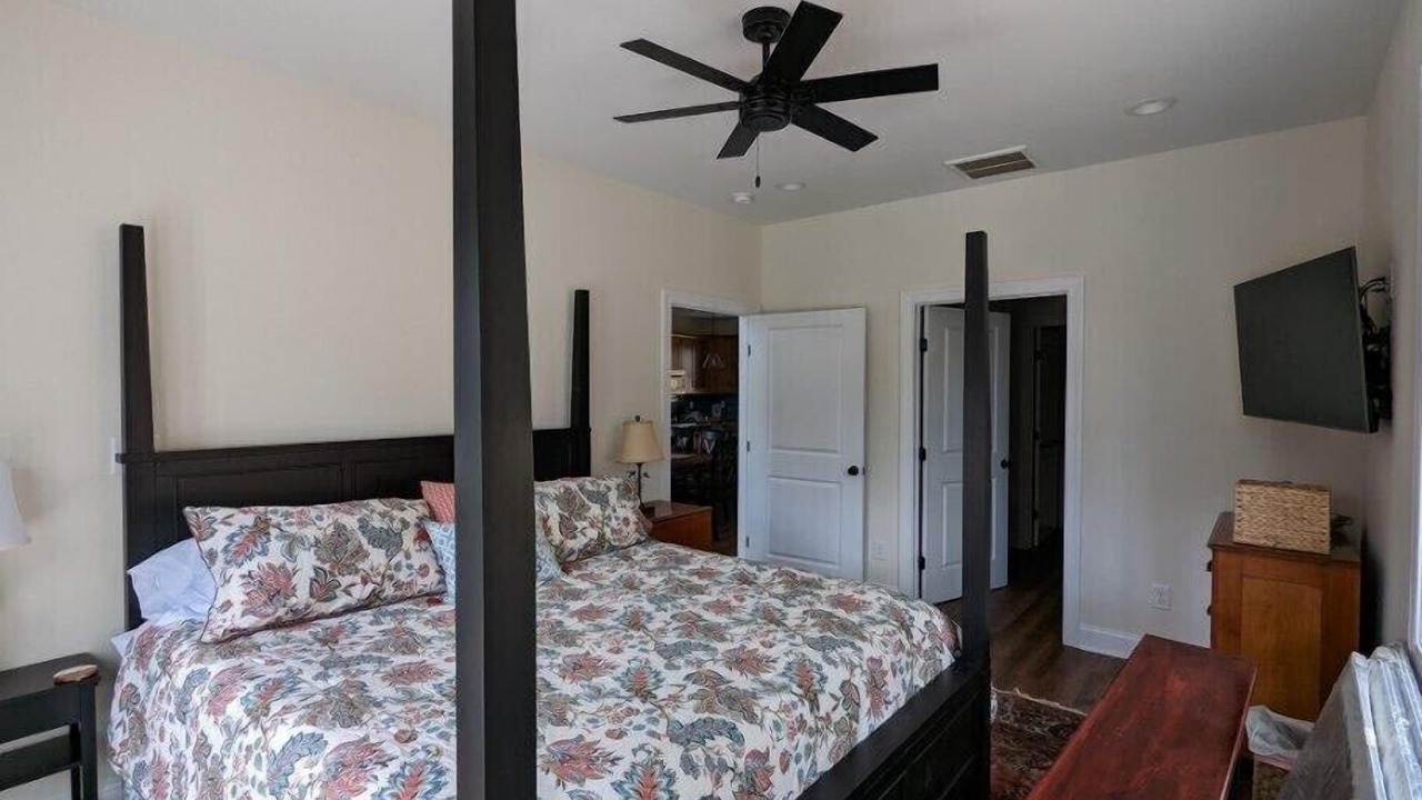 Photo of Bedroom in Eagle Rock