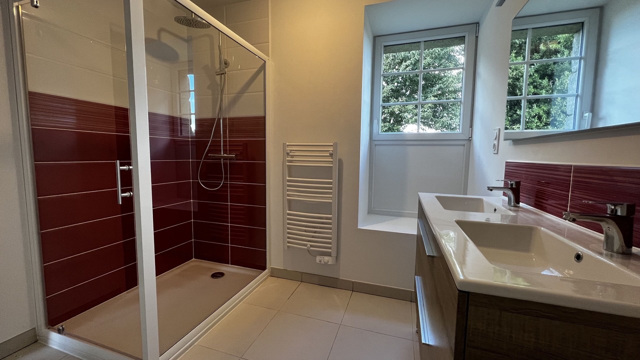 Photo of Bathroom in Saint-Donan