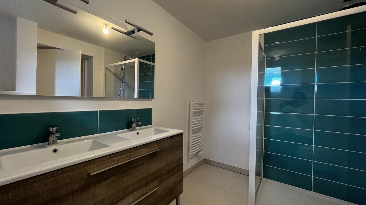 Photo of Bathroom in Saint-Donan