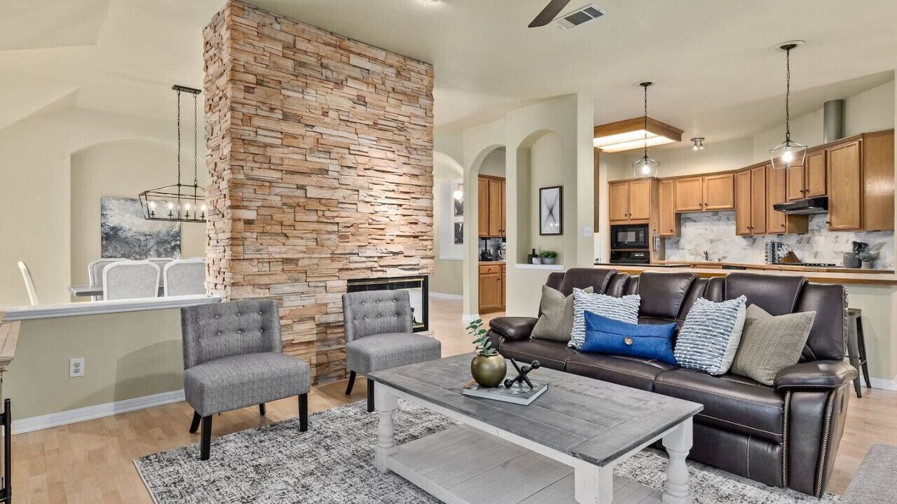 Photo of Bedroom in McNeil