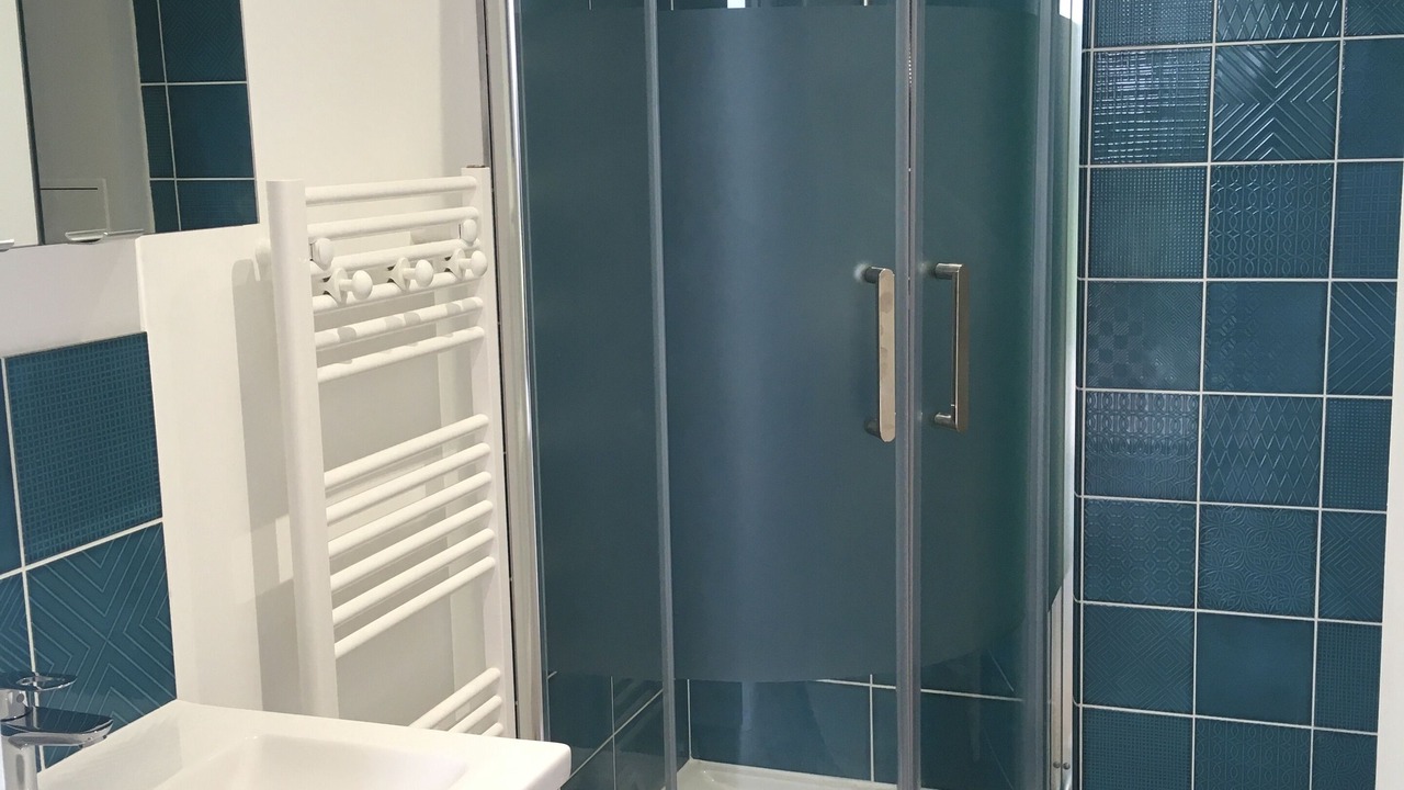 Photo of Bathroom in Bernieres-sur-Mer