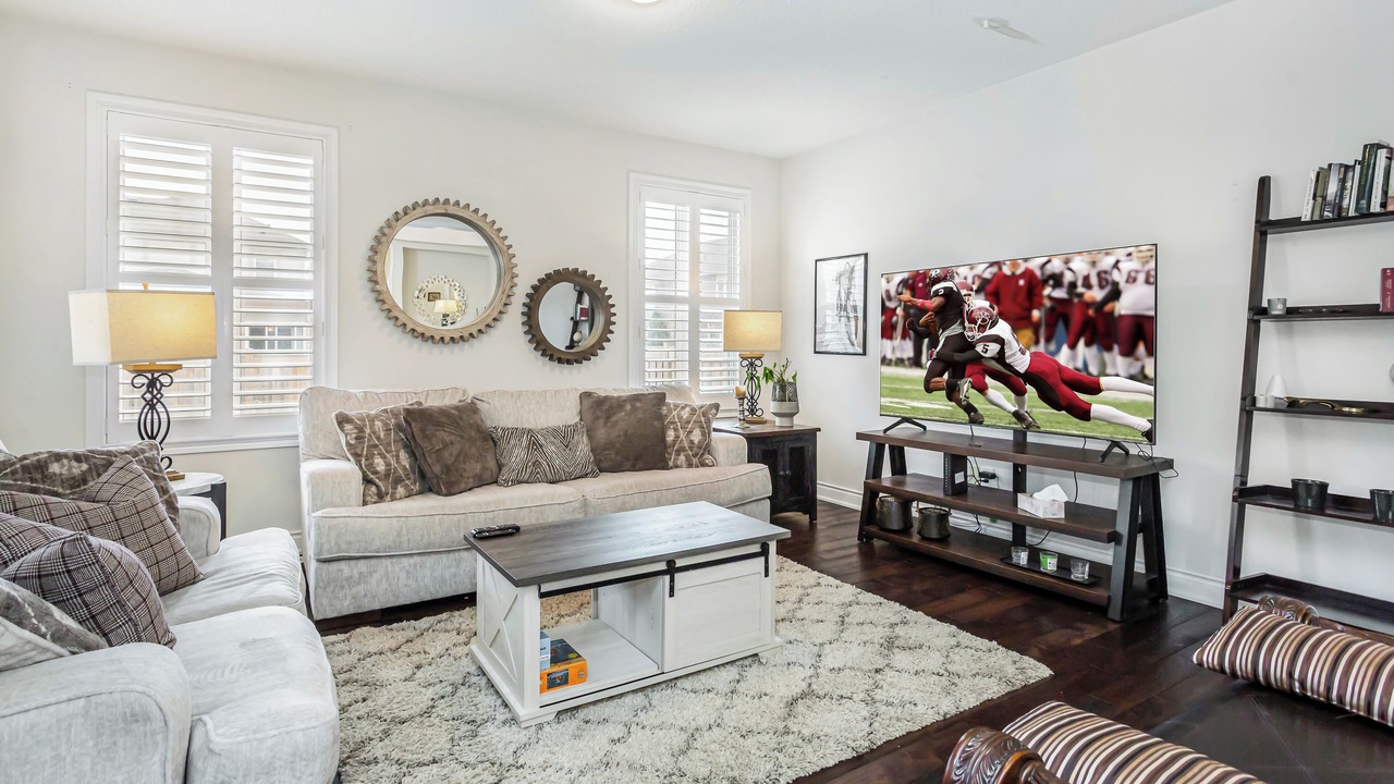 Photo of Livingroom in Milton