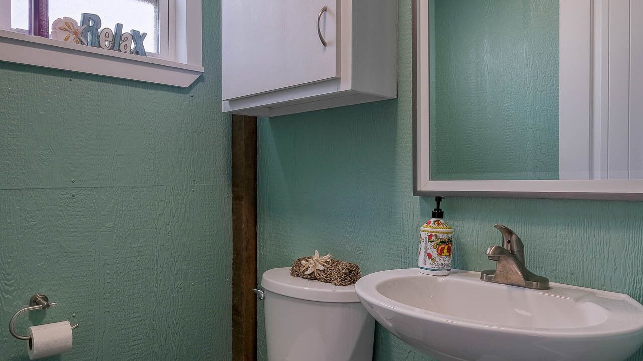 Photo of Bathroom in Cedar Lane
