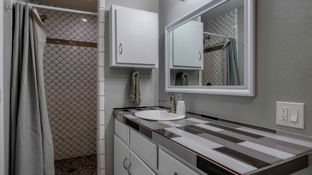 Photo of Bathroom in Cedar Lane