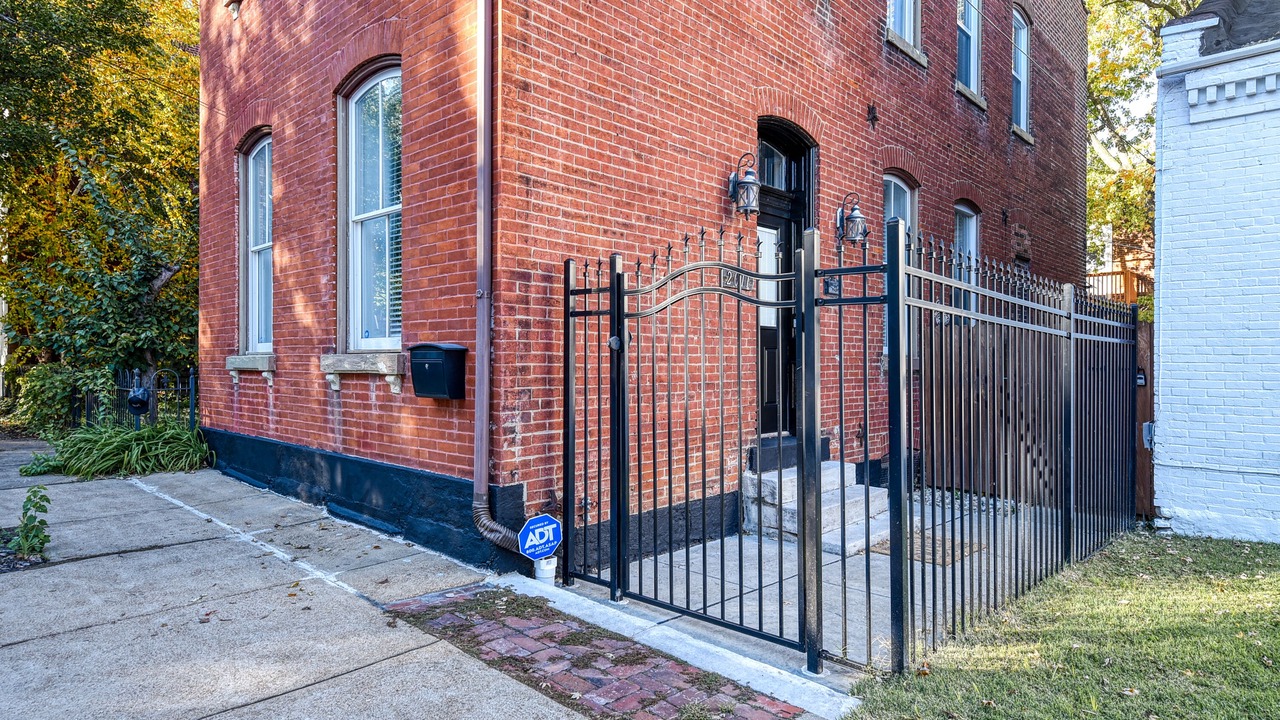 Photo of Outdoor in Benton Park