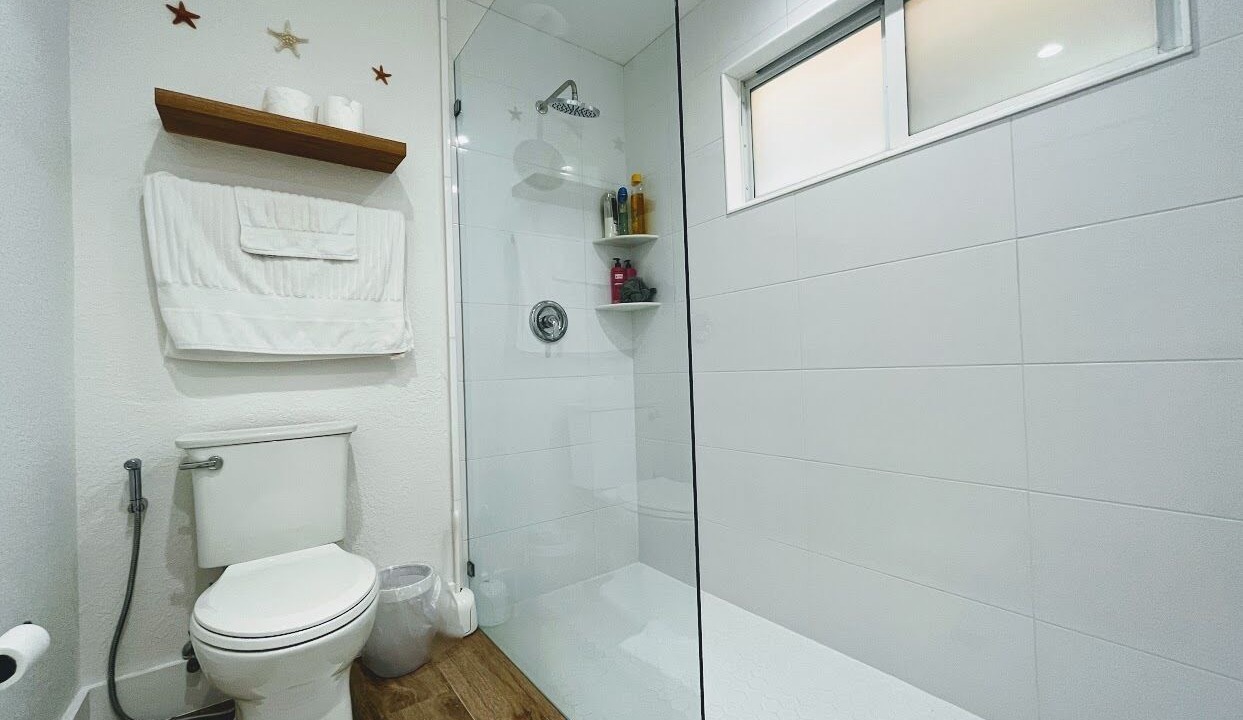Photo of Bathroom in Key Colony Beach