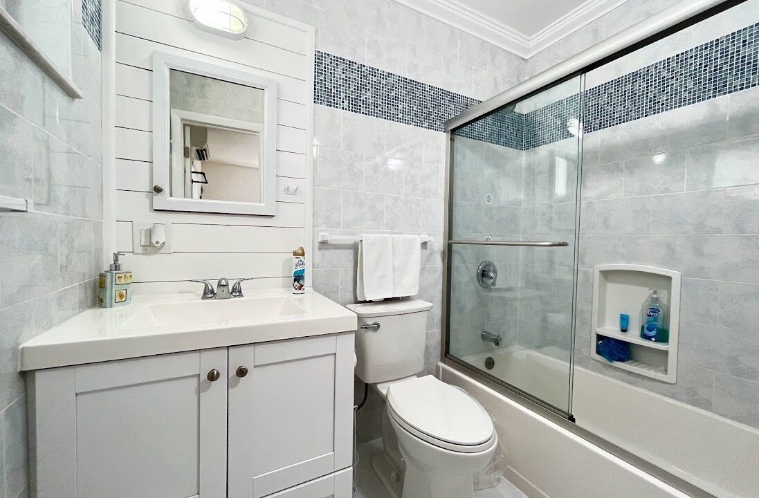 Photo of Bathroom in Key Colony Beach