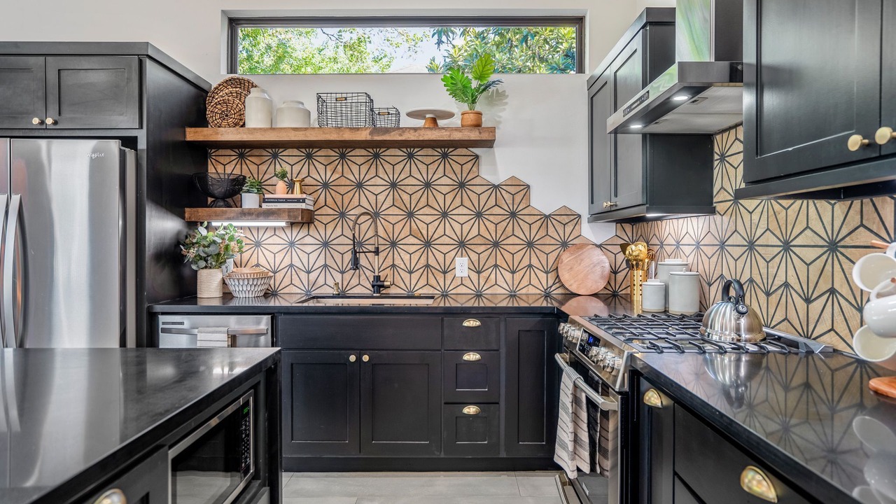 Photo of Kitchen in Greater East End