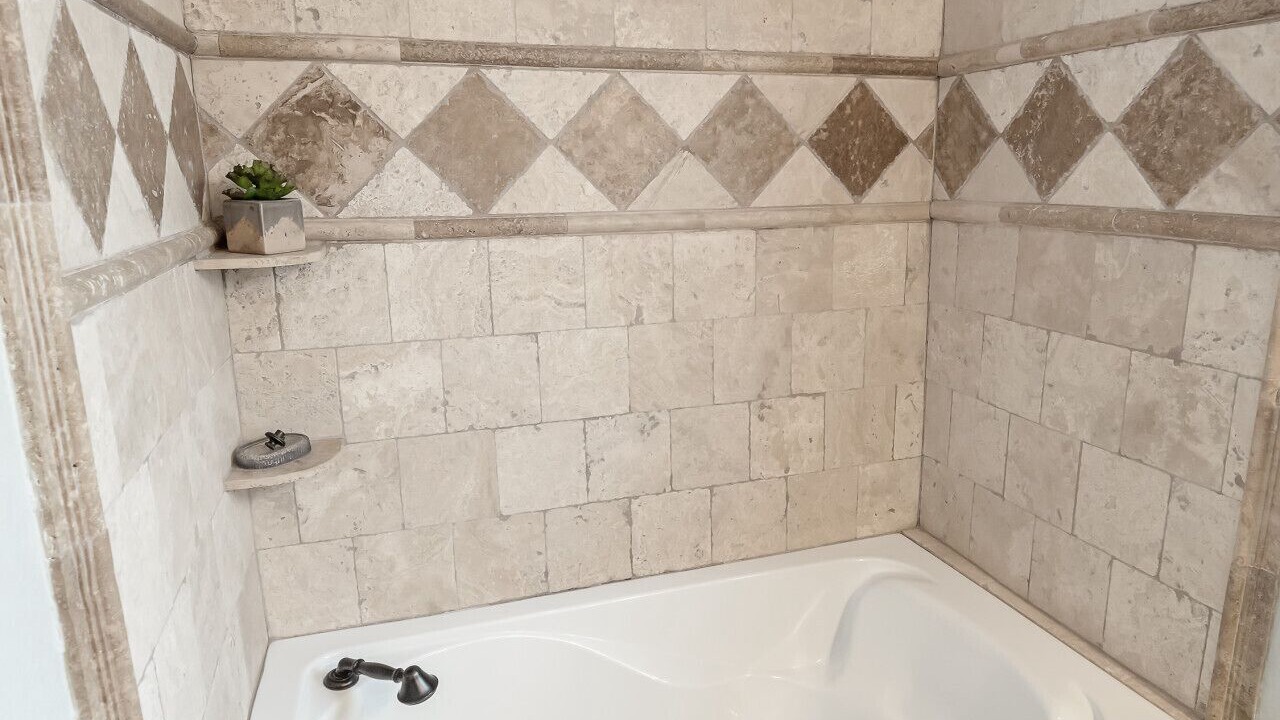 Photo of Bathroom in Crowder