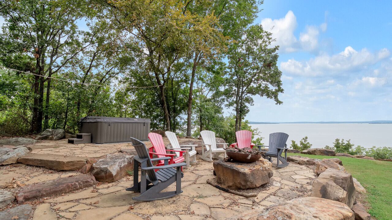 Photo of Outdoor in Crowder