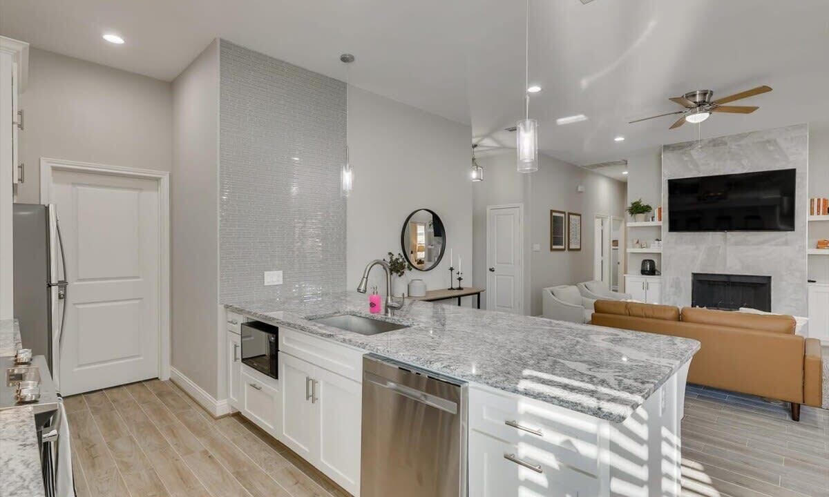 Photo of Kitchen in Rowlett