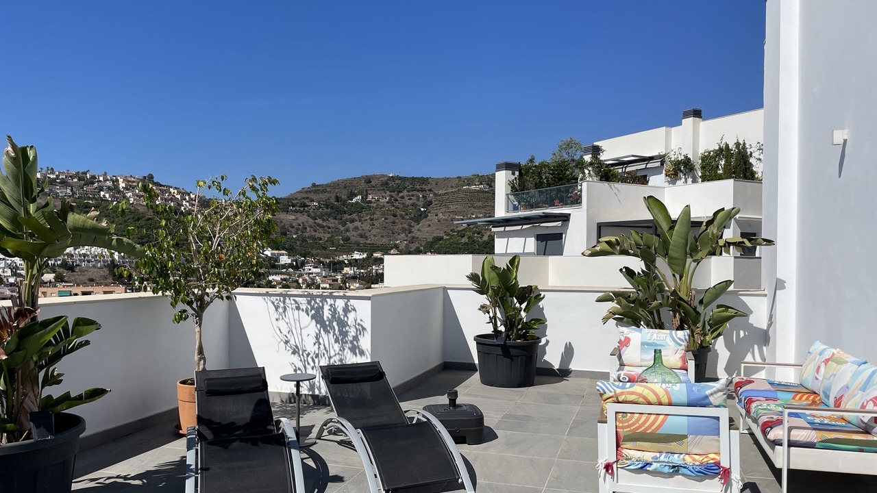 Photo of Patio Balcony in Velilla-Taramay