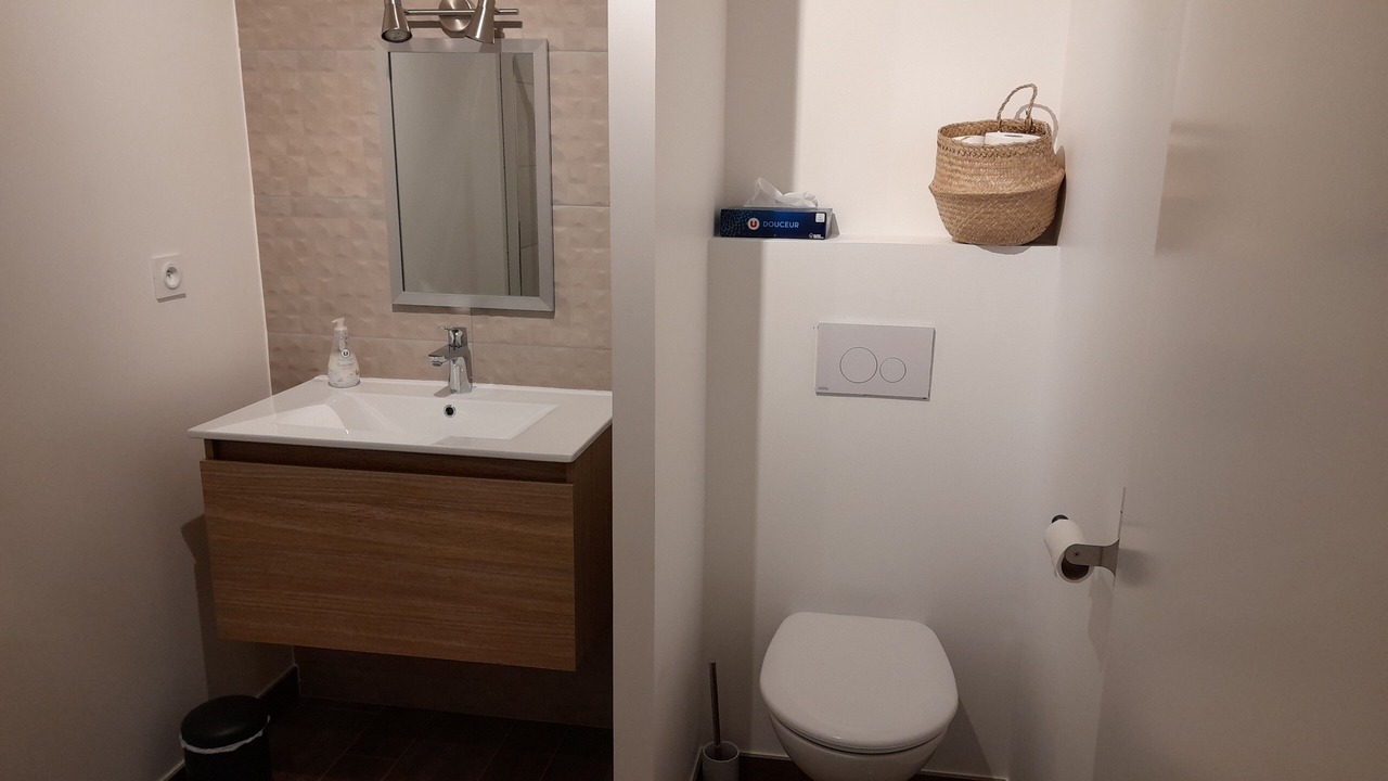 Photo of Bathroom in Pornic
