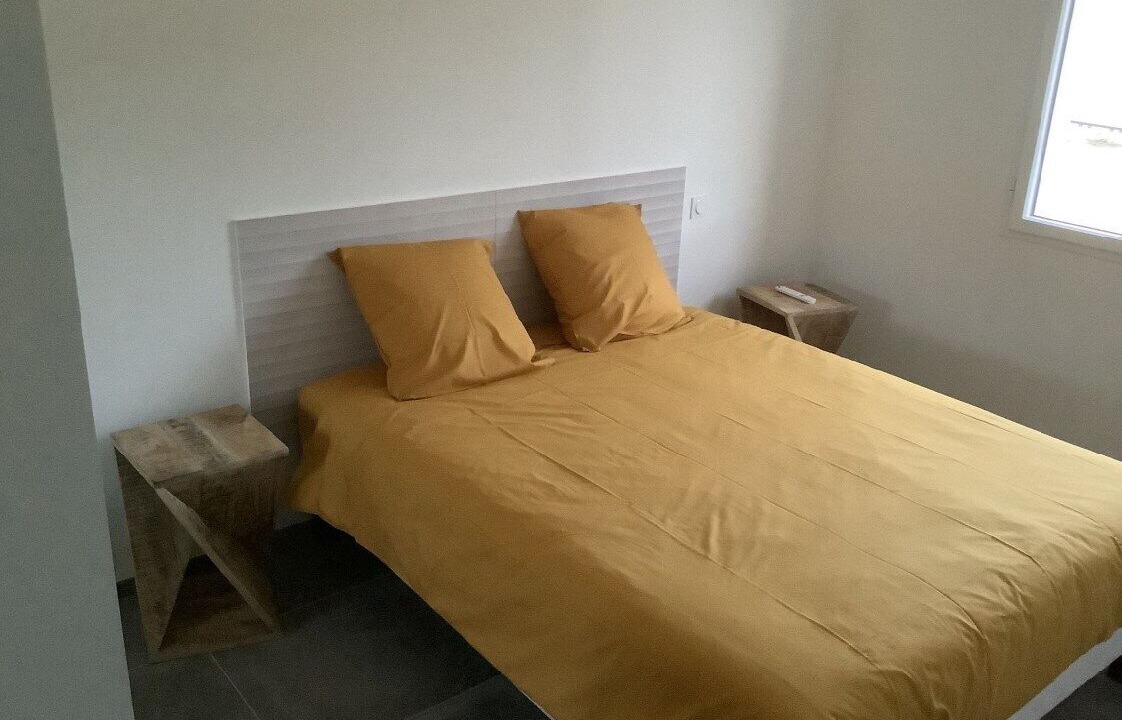 Photo of Bedroom in Saint-Jean-de-Maruejols-et-Avejan