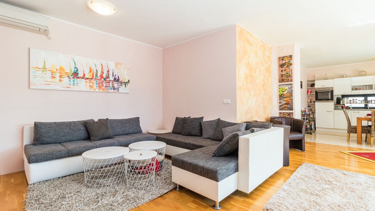Photo of Livingroom in Segotici