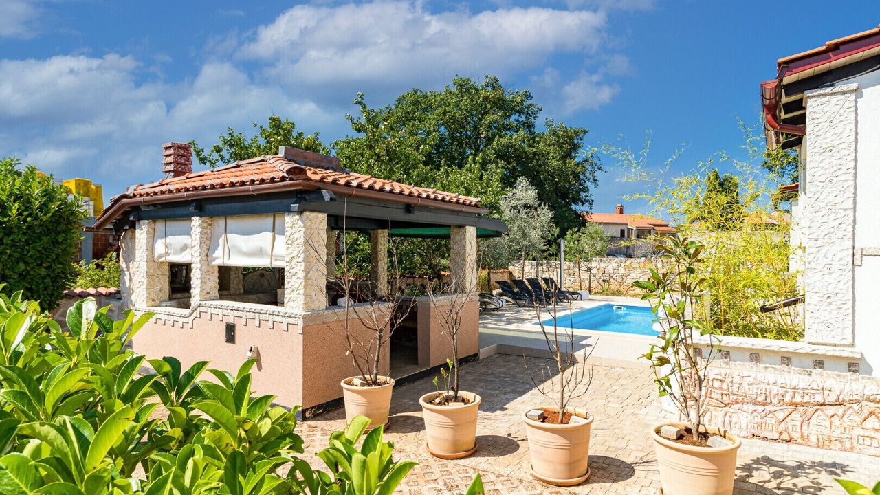 Photo of Outdoor in Segotici